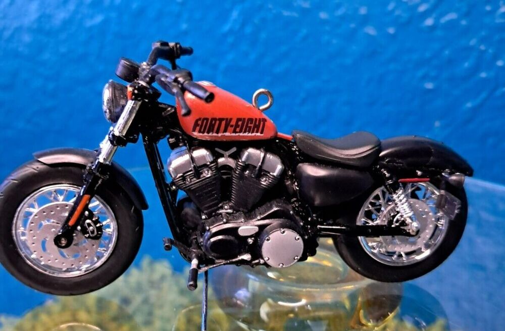 New Hallmark 2015 Keepsake Ornament “2014 Sportster Forty-Eight” Harley-Davidson - Picture 2 of 6